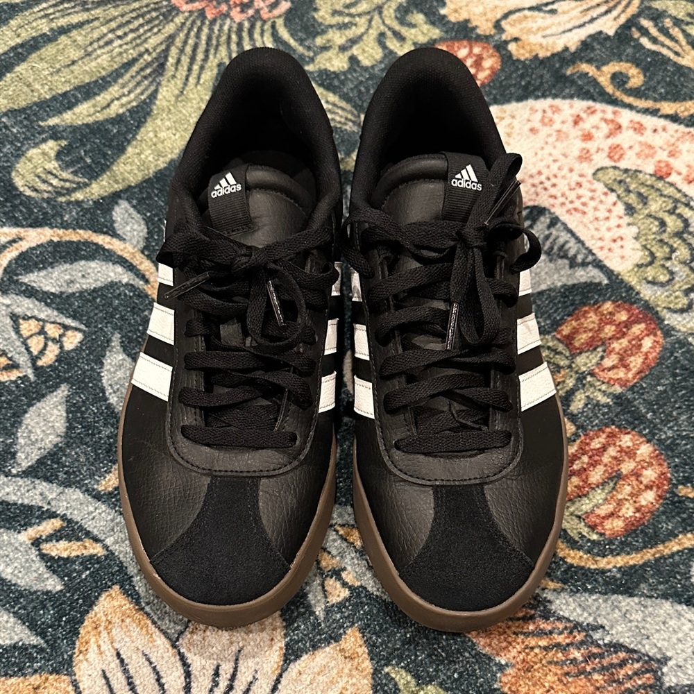 Adidas Black and White VL Court 3.0 Casual Sneakers Women's size 9